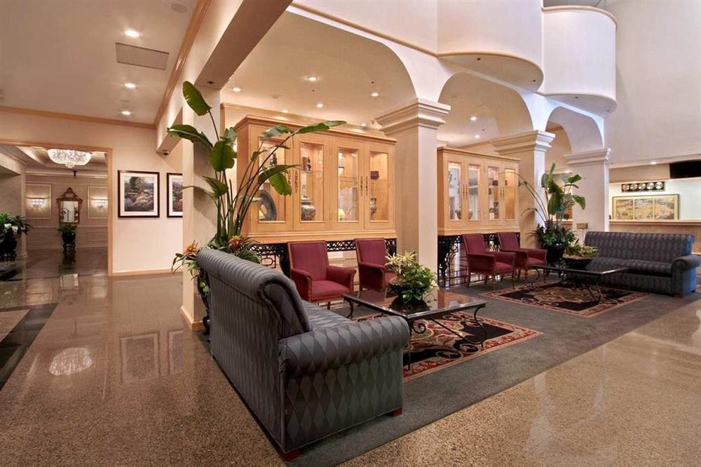 Hilton Springfield Hotel Interior foto